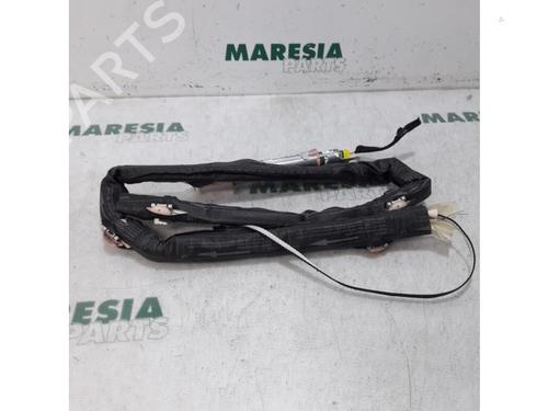 Used Right curtain airbag CITROËN C5 III (RD_) 2.0 HDi (RDRHD8, RDRHDJ, RDRHR8, RDRHRJ) (136 hp) 31475991