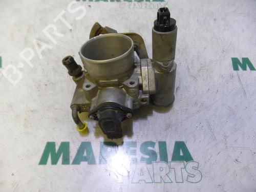 Used Throttle body FIAT BARCHETTA (183_) 1.8 16V (130 hp) 31485409