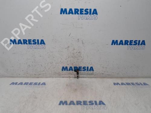 Inyector RENAULT CAPTUR I (J5_, H5_) 0.9 TCe 90 (90 hp) 31453878