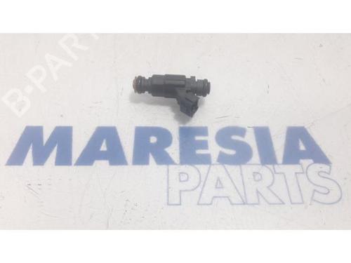 Used Injector PEUGEOT 208 I (CA_, CC_) 1.0 VTi (68 hp) 31480502