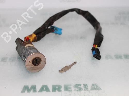 Used Ignition barrel PEUGEOT 206 Hatchback (2A/C) 1.4 16V (88 hp) 31505464