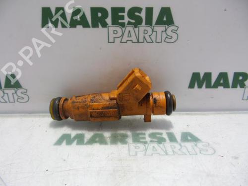 injector-alfa-romeo-156-932_-1997-1998-1999-2000-2001-2002-2003-2004-2005-31400159 main image