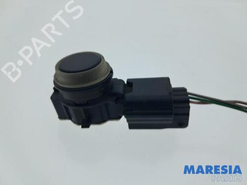 Used Electronic sensor RENAULT MEGANE IV Grandtour (K9A/M/N_) 1.3 TCe 140 (K9NB) (140 hp) 32749412