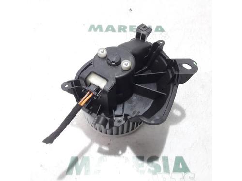Used Heater blower motor FIAT PUNTO EVO (199_) 1.4 (199AXB1A) (77 hp) 31503860