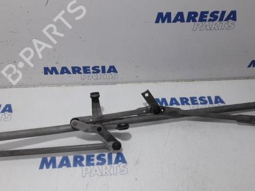 Used Front wipers mechanism PEUGEOT 308 I (4A_, 4C_) 1.6 16V (120 hp) 31465678