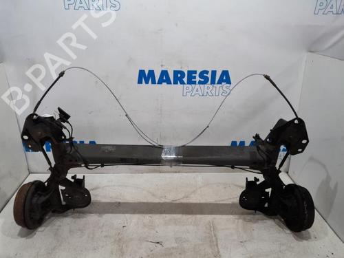 Used Rear axle RENAULT KANGOO Express (FW0/1_) 1.5 dCi 90 (FW0G, FW05, FW08, FW11) (90 hp) 31460584