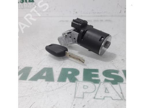 Ignition barrel CITROËN C4 CACTUS 1.2 VTi 82 | BP31530825M48