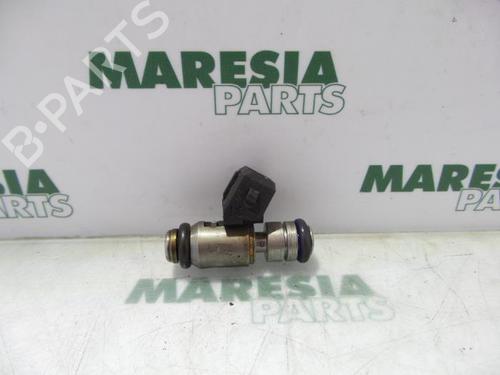 Used Injector FIAT PUNTO (188_) 1.2 60 (188.030, .050, .130, .150, .230, .250) (60 hp) 31532293