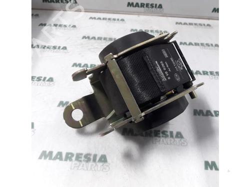 rear-center-seatbelt-peugeot-307-sw-3h-2002-2003-2004-2005-2006-2007-2008-2009-31496145 main image