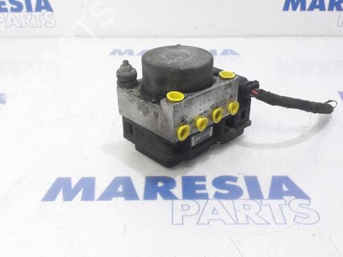 Used ABS pump FIAT PUNTO EVO (199_) 1.3 D Multijet (199AXC1A, 199BXC1A, 199AXT1A, 199BXT1A) (75 hp) 31503114