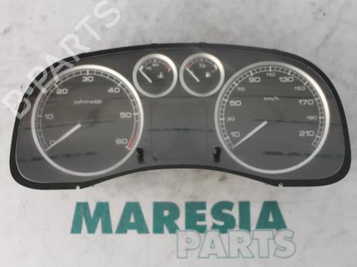 Used Instrument cluster PEUGEOT 307 Break (3E) 1.6 HDi (90 hp) 31404264