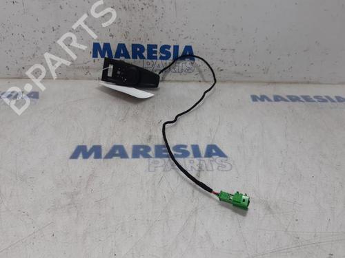 Used Climate control CITROËN C4 Grand Picasso II (DA_, DE_) 1.6 BlueHDi 120 (120 hp) 31405219