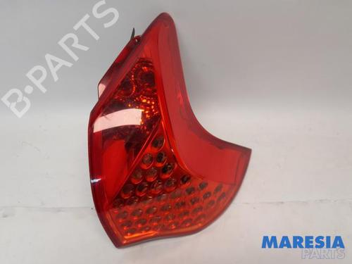 Used Right taillight PEUGEOT 3008 I MPV (0U_) 1.6 THP (156 hp) 31407207