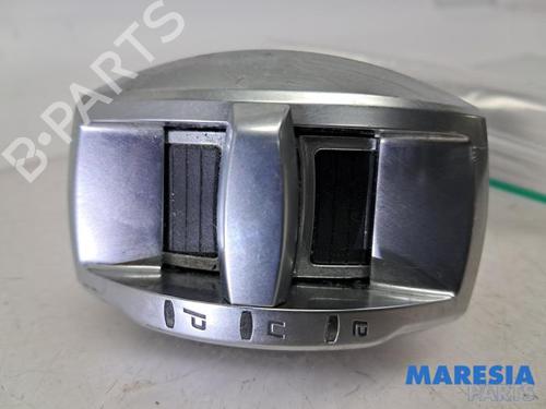 switch-alfa-romeo-giulietta-940_-2010-2011-2012-2013-2014-2015-2016-2017-2018-2019-2020-31491528 main image