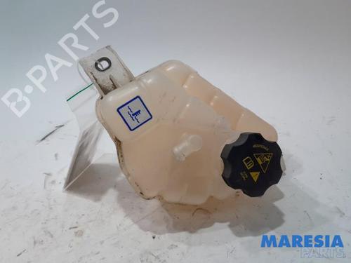 ekpansionstank-alfa-romeo-giulia-952_-2015-31476274 main image