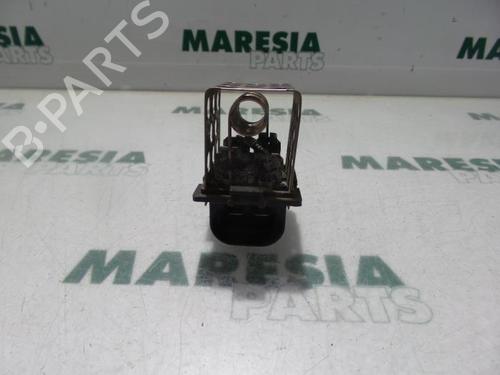 Used Electronic sensor RENAULT LAGUNA II Grandtour (KG0/1_) 1.9 dCi (KG0G) (120 hp) 31482748