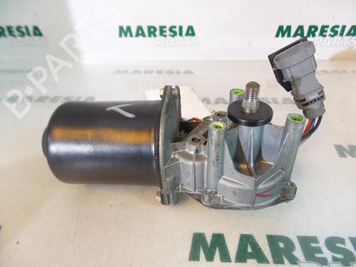 front-wiper-motor-renault-kangoo-kc01_-1997-31390032 main image