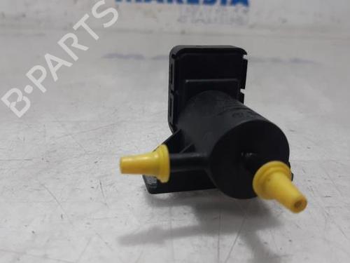Electronic sensor RENAULT MEGANE IV Hatchback (B9A/M/N_) 1.2 TCe 100 (B9MS) | BP31481815M84