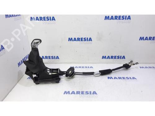 Gearstang PEUGEOT 2008 I (CU_) 1.2 THP 110 / PureTech 110 (110 hp) 31449911