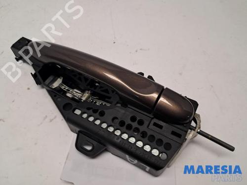 Used Rear left exterior door handle RENAULT CAPTUR I (J5_, H5_) 0.9 TCe 90 (90 hp) 31482439