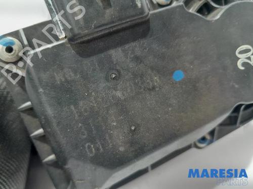 Throttle body RENAULT SCÉNIC III (JZ0/1_) 1.2 TCe (JZ16) | BP31399280M82