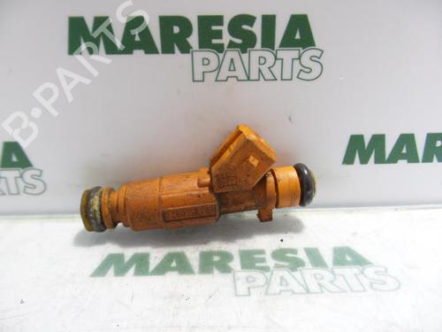 Used Injector ALFA ROMEO 156 (932_) 2.0 16V T.SPARK (932A2) (155 hp) 31442893