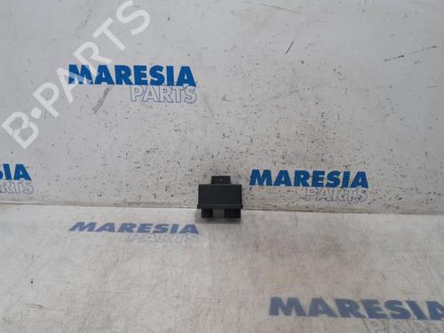 Sonda eletrónica FIAT DOBLO Cargo (263_) 1.6 D Multijet (263WXD1B, 263WXR1B, 263WXX1B, 263ZXD1B,... (105 hp) 31438801