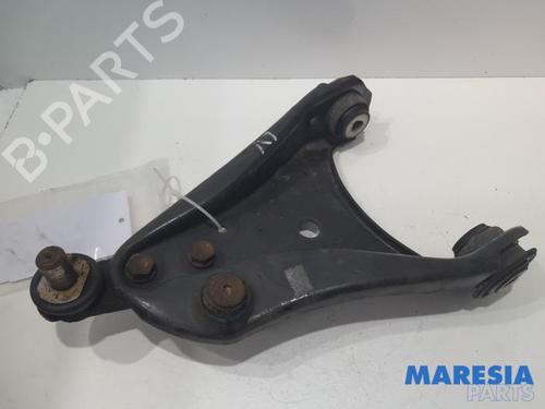 Used Left front suspension arm RENAULT TWINGO II (CN0_) 1.2 16V (CN04, CN0B) (75 hp) 31432135