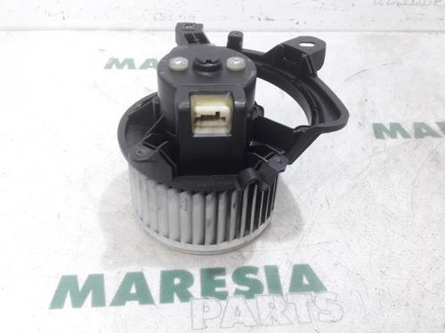 Used Heater blower motor FIAT PUNTO EVO (199_) 1.3 D Multijet (84 hp) 31473109