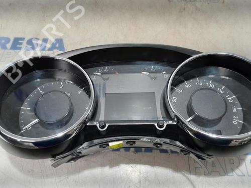 Instrument cluster PEUGEOT 5008 (0U_, 0E_) 1.6 HDi | BP31473701C47 