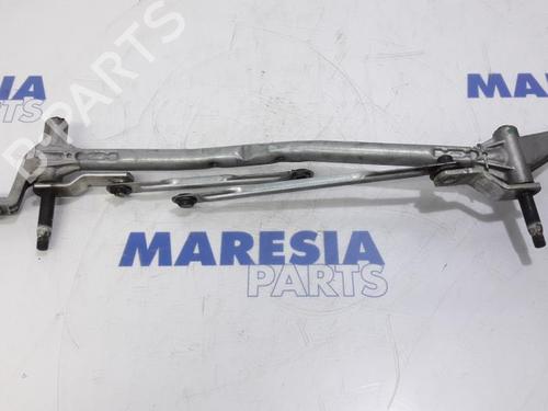 Used Front wipers mechanism RENAULT MEGANE IV Grandtour (K9A/M/N_) 1.5 dCi 110 (110 hp) 31415417
