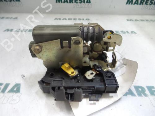 electronic-module-renault-clio-ii-bb_-cb_-1998-1999-2000-2001-2002-2003-2004-2005-2006-2007-2008-2009-2010-2011-2012-2013-2014-2015-2016-31413700 main image