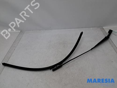 front-windshield-wiper-arm-citroen-c4-picasso-i-mpv-ud_-2006-2007-2008-2009-2010-2011-2012-2013-2014-2015-31501482 main image