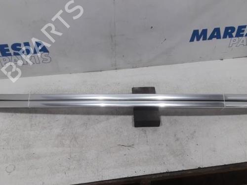 roof-bar-peugeot-508-sw-i-8e_-2010-2011-2012-2013-2014-2015-2016-2017-2018-31409457 main image