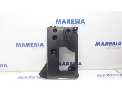 Køfangervange RENAULT MASTER III Van (FV) 2.3 dCi 110 FWD (FV0R, FV0W, FV1A) (110 hp) 31423989