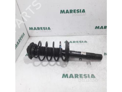 Used Right front shock absorber PEUGEOT 208 I (CA_, CC_) 1.2 VTI 82 (82 hp) 31425837