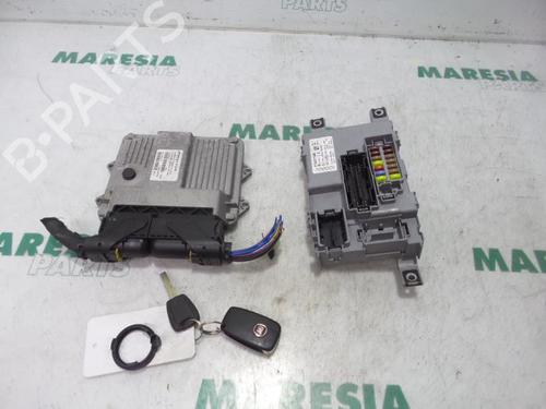 Used Engine control unit (ECU) FIAT QUBO (225_) 1.3 D Multijet (225CXB1A, 225AXB1A, 225CXB11, 225AXB11,... (75 hp) 31486455