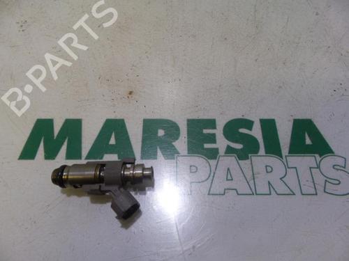 Used Injector PEUGEOT 307 (3A/C) 1.4 16V (88 hp) 31493172
