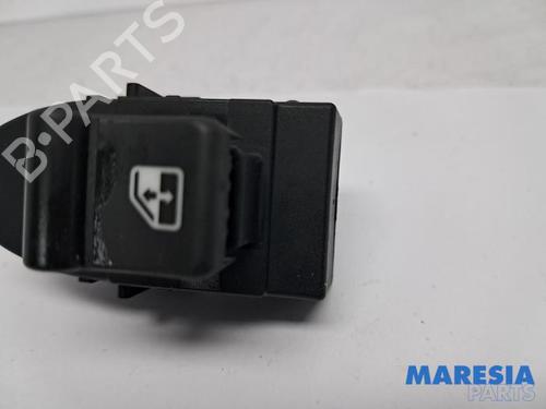 Used Switch ALFA ROMEO 159 (939_) 2.2 JTS (939AXB1B, 939AXB11) (185 hp) 31466644