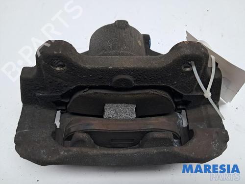 Used Right front brake caliper Right front brake caliper FIAT 500L (351_, 352_) 1.4 (199LYB1B) (95 hp) 40235622 40235622
