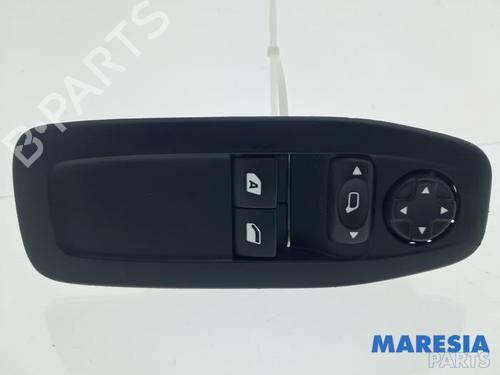 BP32197370I30 main image