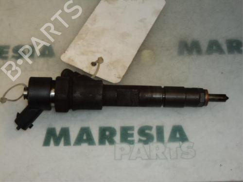 injector-renault-laguna-ii-bg01_-2001-2002-2003-2004-2005-2006-2007-31396172 main image