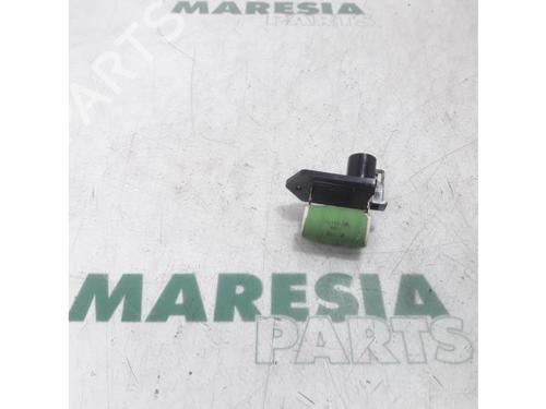 Used Electronic sensor FIAT DOBLO Cargo (263_) 1.3 D Multijet (263ZXT1A, 263WXT1A, 263ZYA1A, 263WYA1A) (80 hp) 31464283