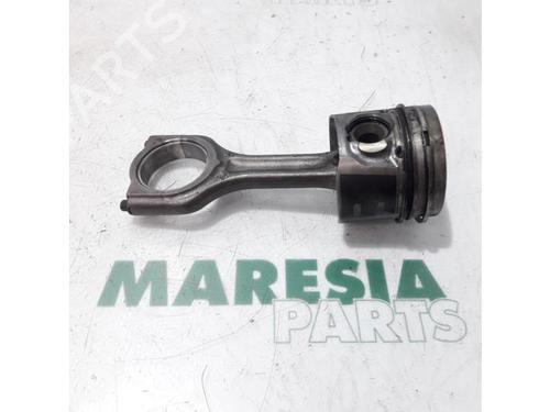 BP31393862O1 main image