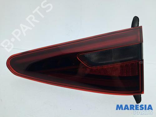 Used Right taillight Right taillight 38937497 38937497