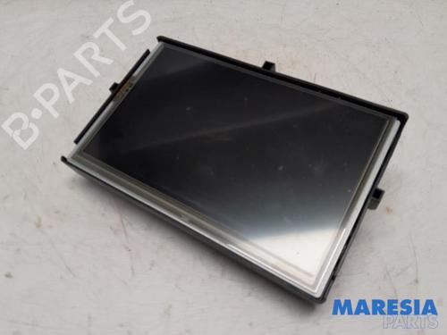Used Display monitor Display monitor RENAULT CLIO IV (BH_) 1.2 TCe 120 (BHM0) (120 hp) 31532709 31532709