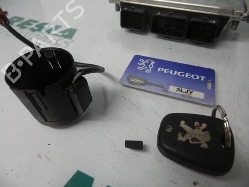 Used Engine control unit (ECU) PEUGEOT 206 Hatchback (2A/C) 1.6 16V (109 hp) 31386174
