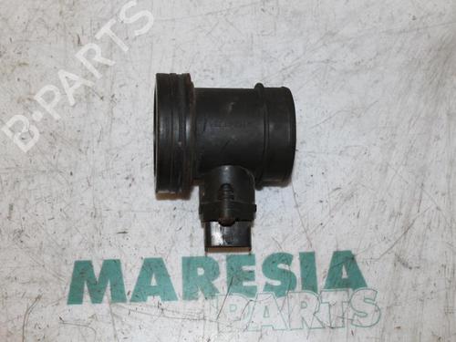 Used Mass air flow sensor ALFA ROMEO 156 Sportwagon (932_) 2.4 JTD (932.BXC00) (150 hp) 31441250