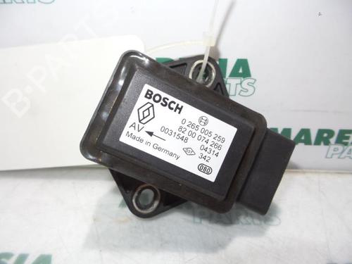 Used Electronic module Electronic module RENAULT GRAND SCÉNIC II (JM0/1_) 2.0 (163 hp) 31479929 31479929