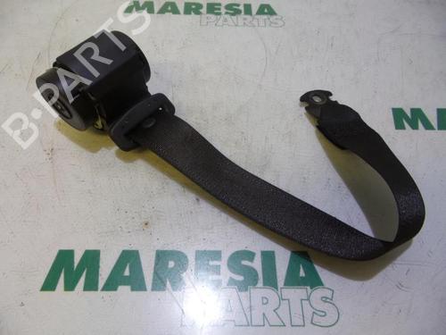 rear-right-seatbelt-fiat-grande-punto-199_-2005-31411796 main image